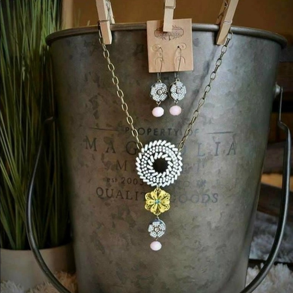 Plunder Addilyn Necklace